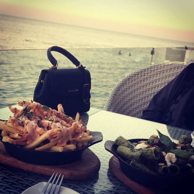 مطعم فيكولي لاونج