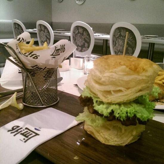 مطعم بيسترو لاونج Bistro Lounge الخبر ( الاسعار + المنيو + الموقع ) - مطاعم و كافيهات الشرقية