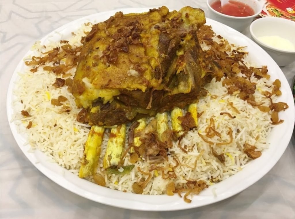 مطعم قصر الضيافة
