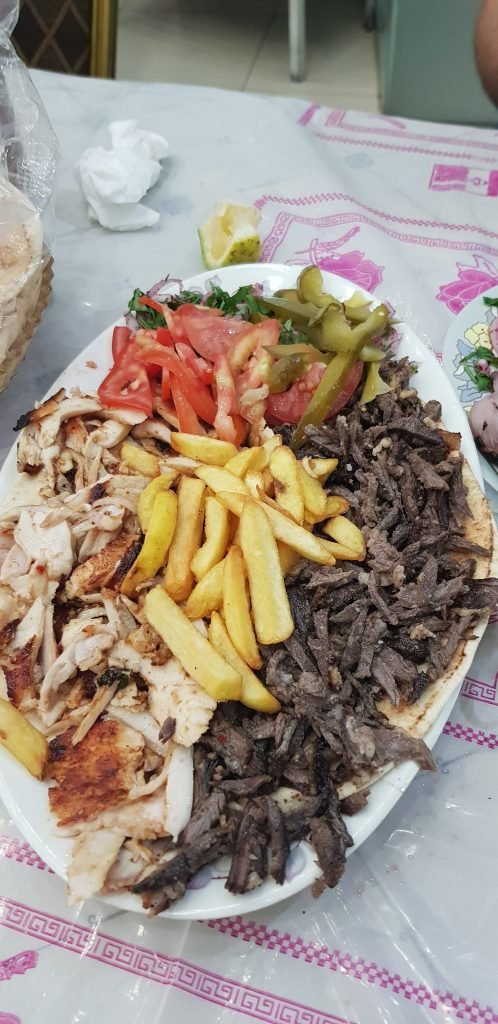 مطعم بوابة إسطنبول القطيف ( الاسعار + المنيو + الموقع ) - مطاعم و كافيهات الشرقية