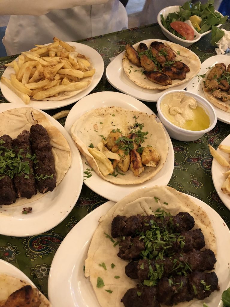 مطعم سيخين مشوي الاحساء ( الاسعار + المنيو + الموقع ) - مطاعم و كافيهات الشرقية